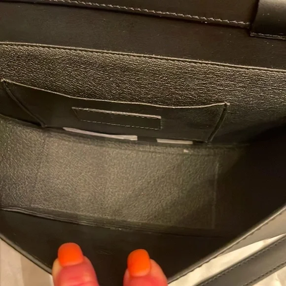 Valentina Fiore Saddle Bag - Picture 7 of 10